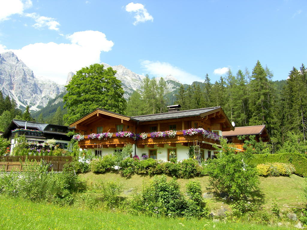 Haus Breithornblick Apartamento Maria Alm am Steinernen Meer Exterior foto